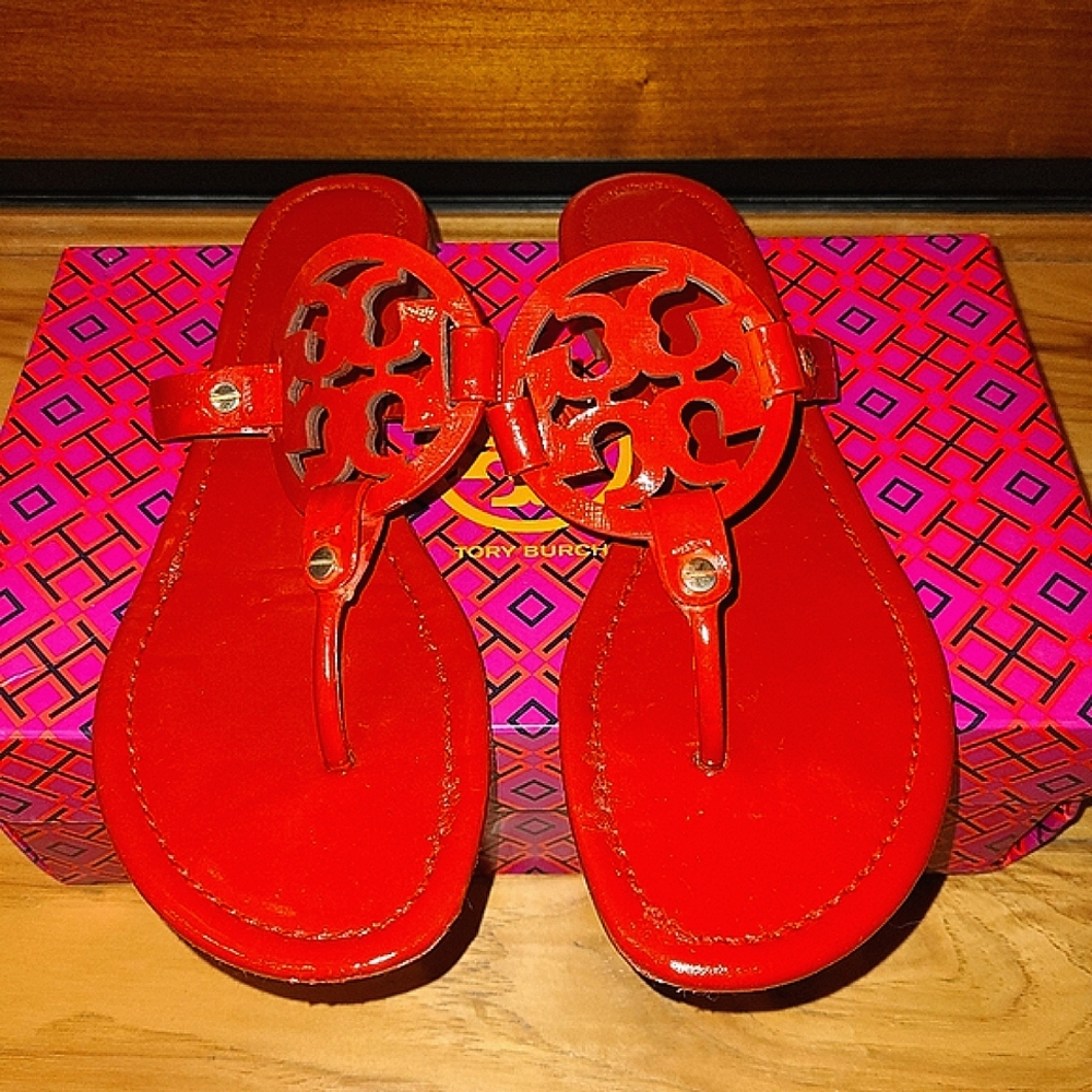 Tory Burch Designer Miller Red Patent Leather Sandals Flip Flop Thong 8